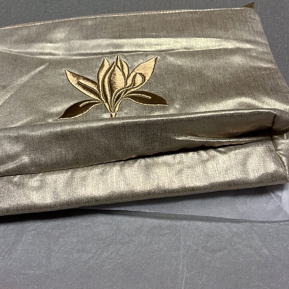 Makeup pouch - Picture 7 of 7